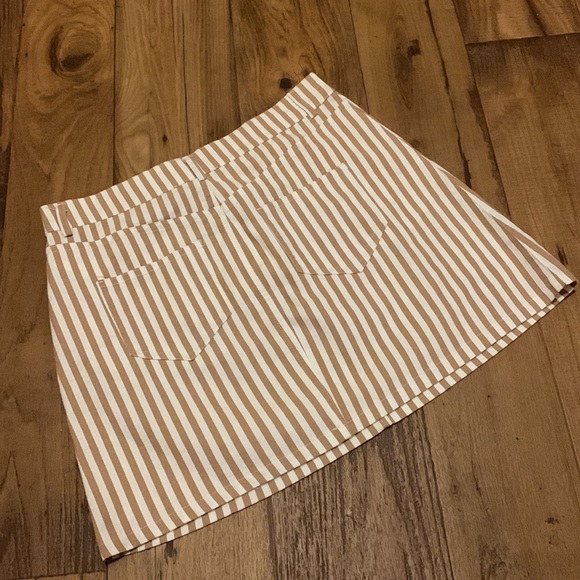 Pinstripe Skirt ✨NWOT✨ - Picture 4 of 5